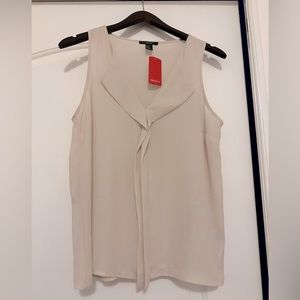 NWT Women’s Ivory Chiffon V-neck Sleeveless Blouse/Tank Top - Forever21 - Size M